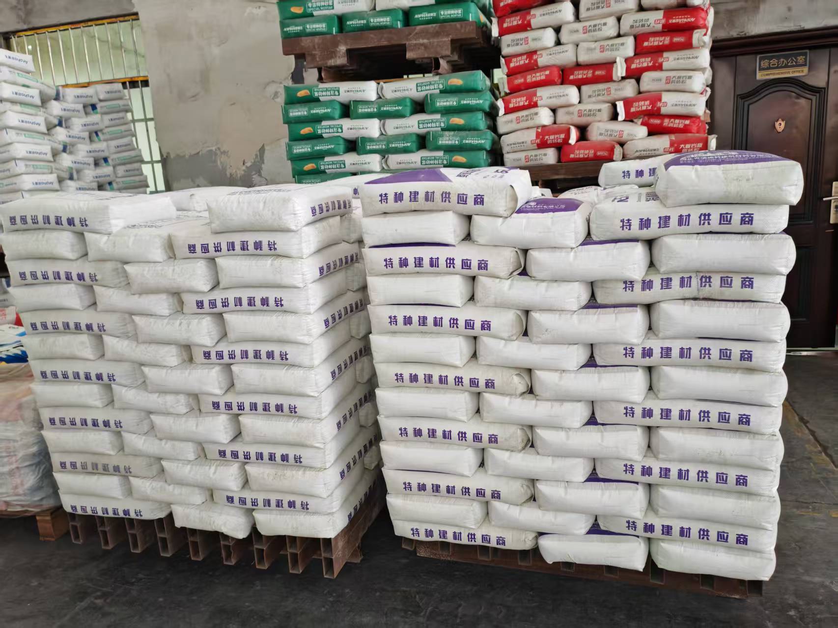 资溪拱顶带模注浆料